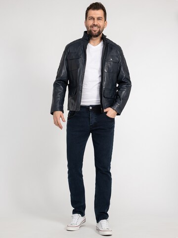 Rock Creek Between-Season Jacket in Black