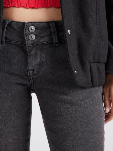 Skinny Jeans 'Molly' di LTB in nero