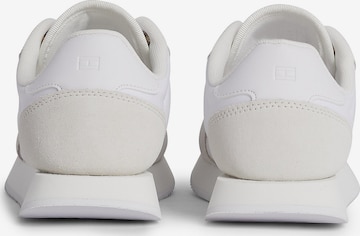 TOMMY HILFIGER Sneakers in White