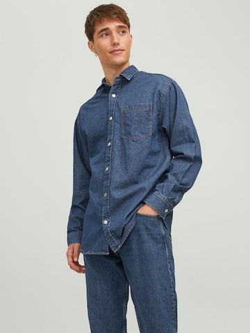 JACK & JONES Comfort fit Button Up Shirt in Blue: front