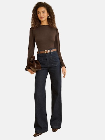 love & roses Μπλουζάκι σε καφέ: μπροστά