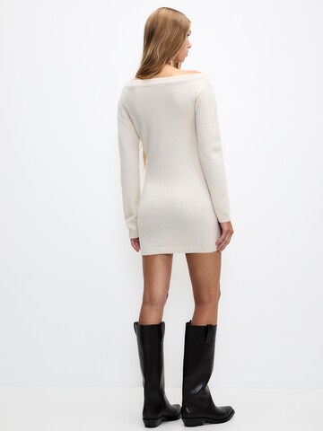 Pull&Bear Kleid in Gelb