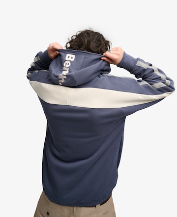 Veste de survêtement 'Bench X Superdry & Co' BENCH en bleu : devant