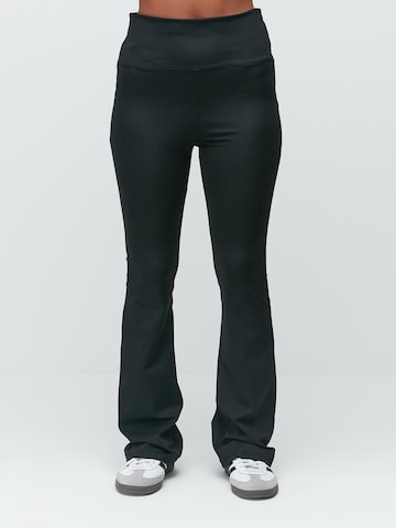 C&City Flared Leggings in Zwart