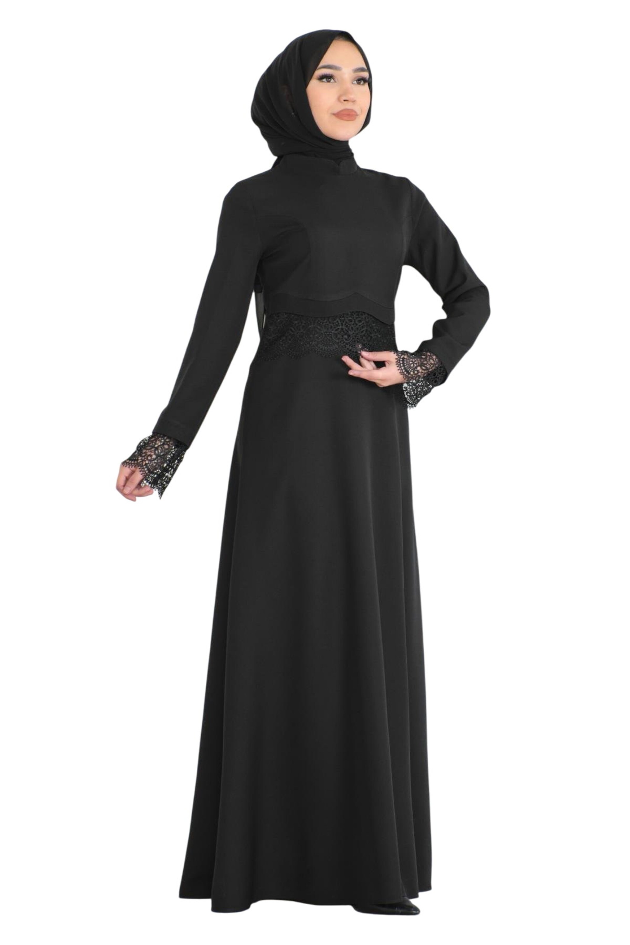 MODAMIHRAM Jurk in Zwart: voorkant