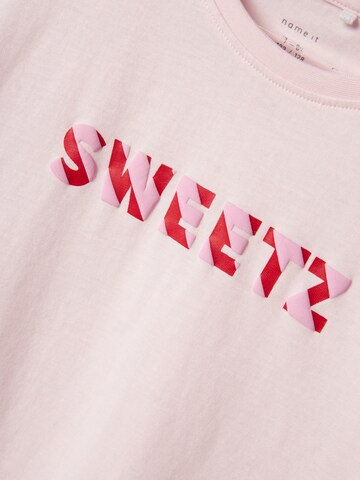 T-Shirt NAME IT en rose