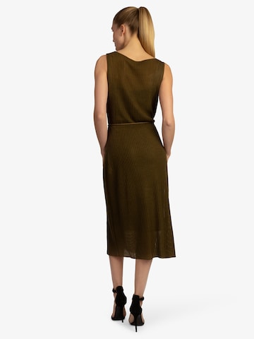 APART Knitted dress in Green