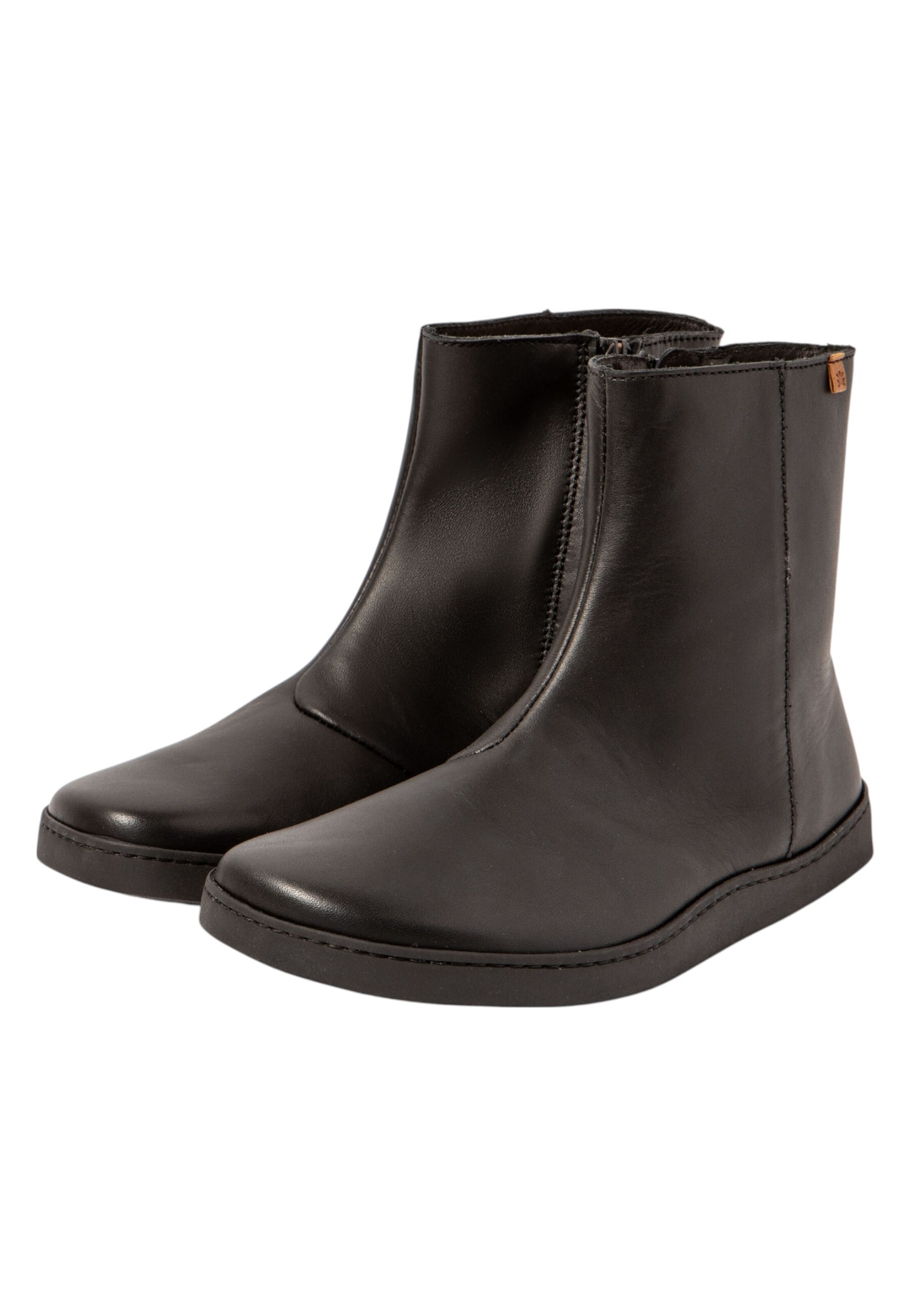 EL NATURALISTA Bootie 'Origen' in Black