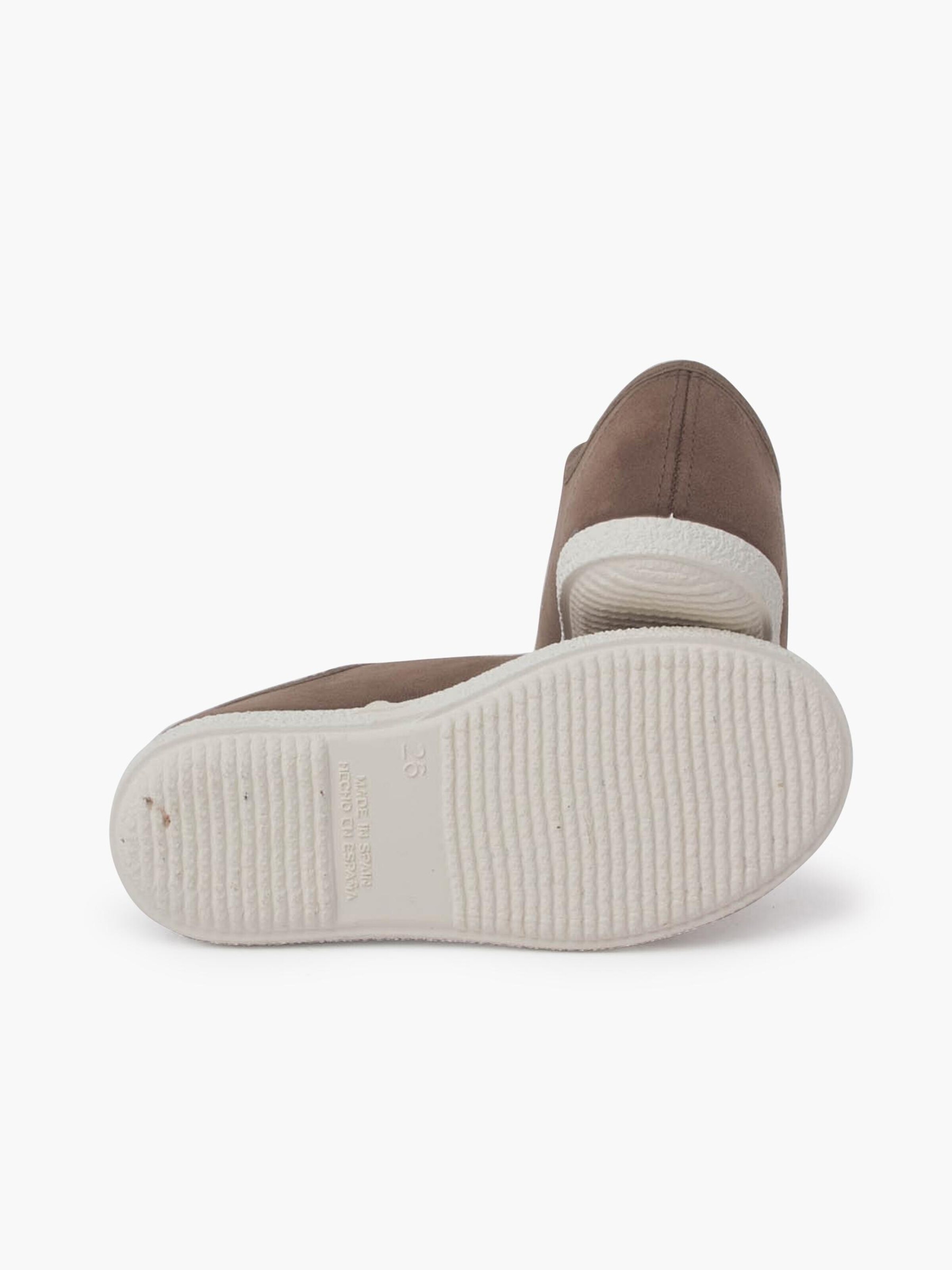 Pisamonas Tenisky – hnědá