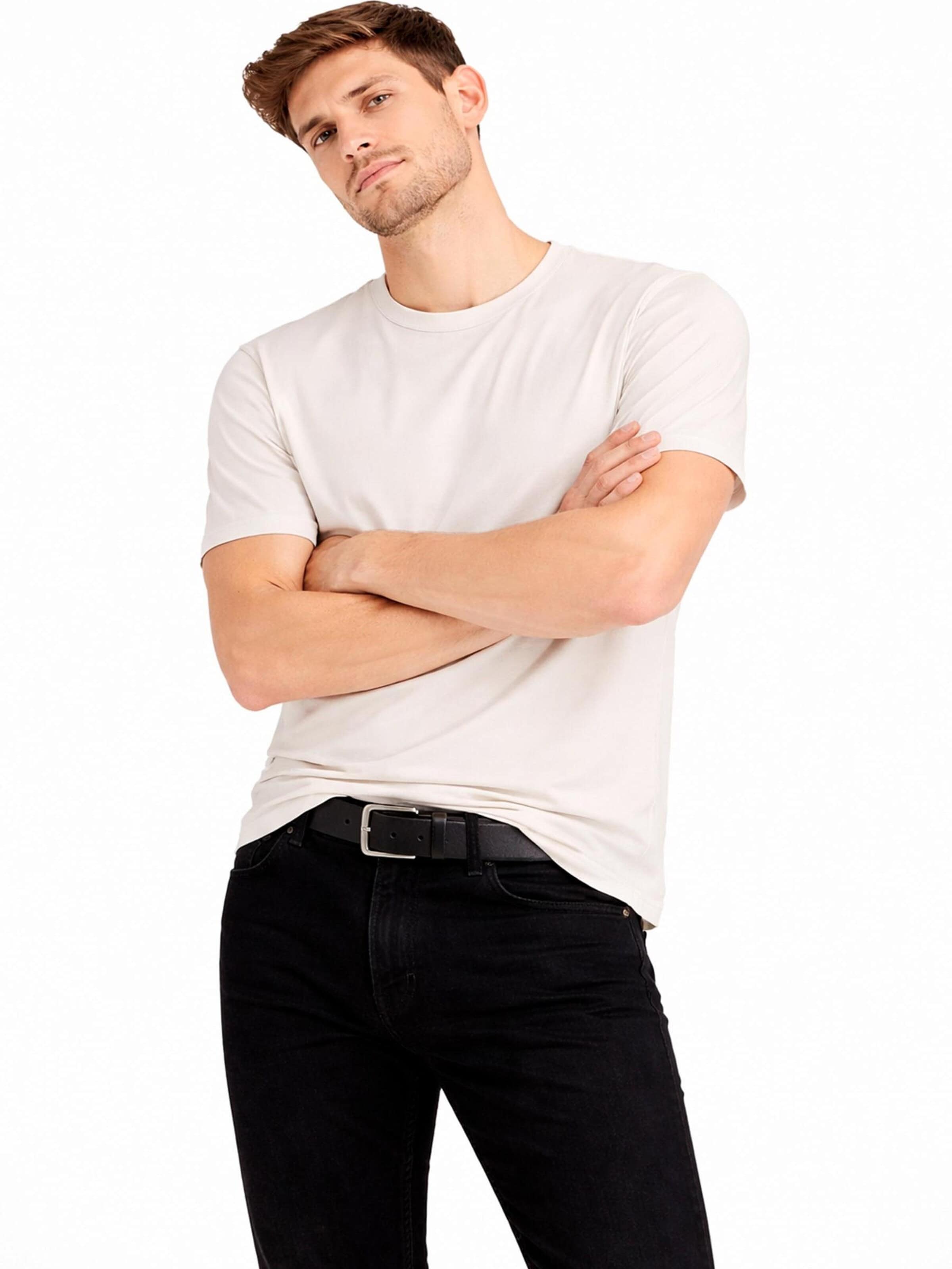 A Question Of (AQO) Shirt 'Anders Tee Garment Dyed' in Wit: voorkant