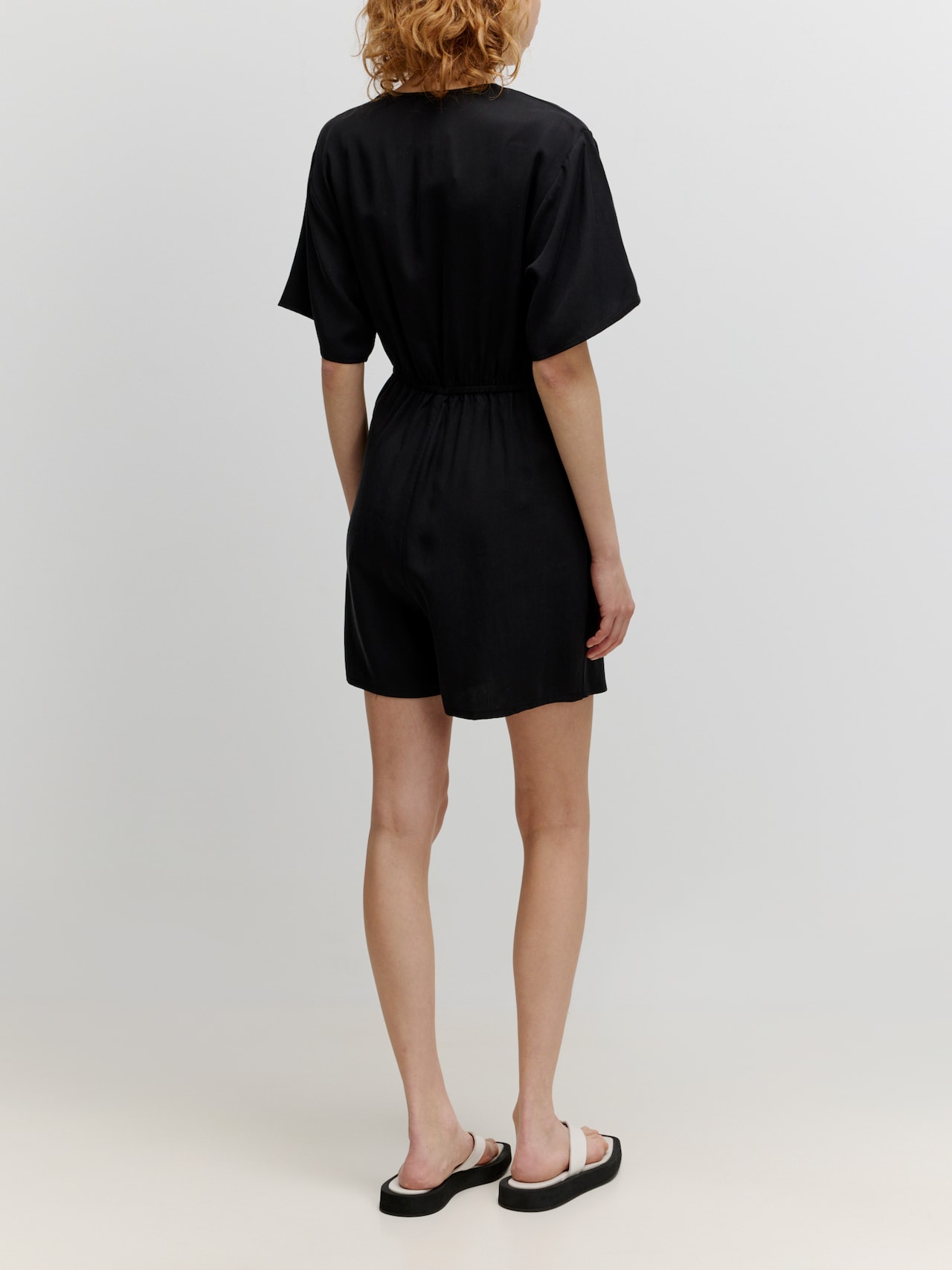 EDITED Producten Jumpsuit 'Diane' Zwart