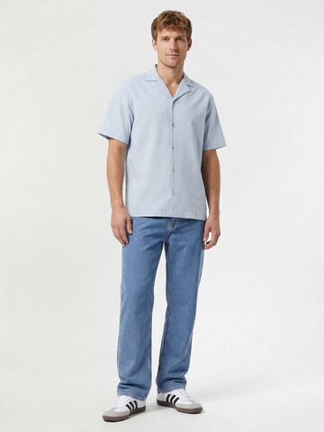 Everly Тениска в синьо