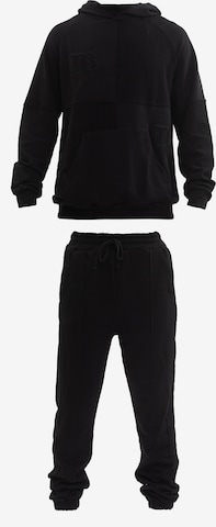 Tom Barron Sports Suit in Black: front