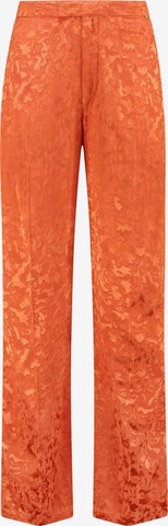 Shiwi Loose fit Pants in Orange: front