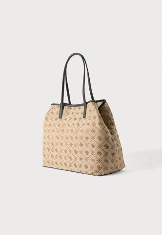 GUESS Shopper 'VICTTORIA' in Braun