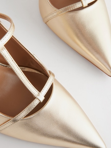 Next Лодочки с открытой пяткой 'Forever Comfort® ' в Золотой