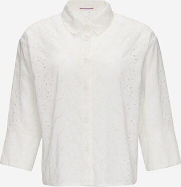 QS Blouse in White: front