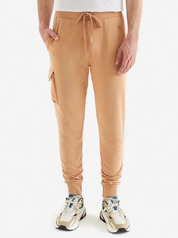 WESTMARK LONDON Tapered Cargo Pants ' CORE UTILITY' in Orange: front