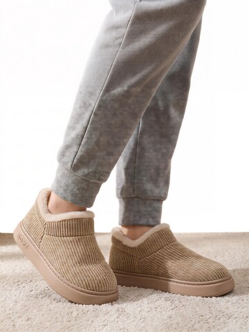 BONVERANO Snow Boots in Beige