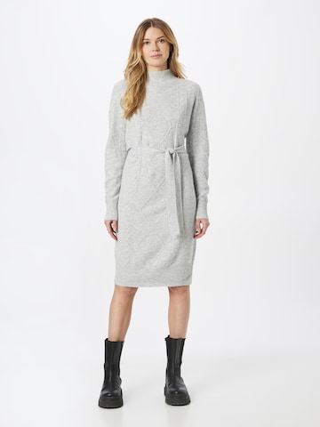 Robes en maille Wallis en gris : devant