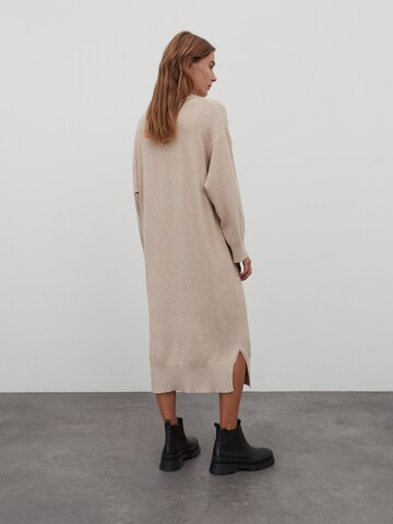 EDITED Knitted dress 'Dorothea' in Beige