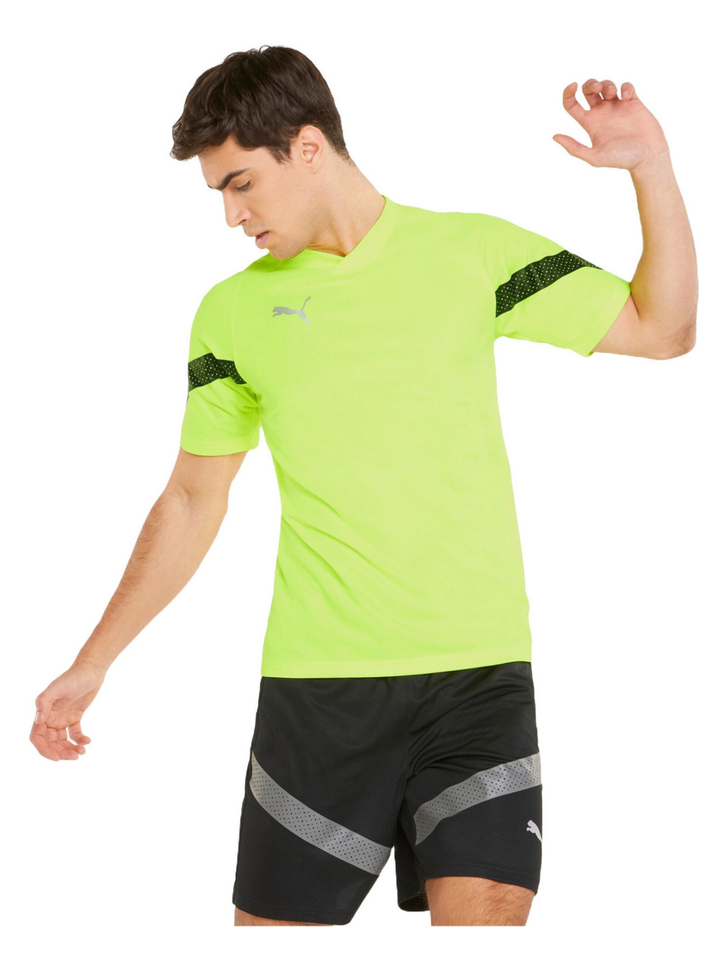 PUMA Shirt‌‌‌‌‌‌‌‌‌ in Grün