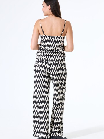 GARCIA Τοπ σε μαύρο