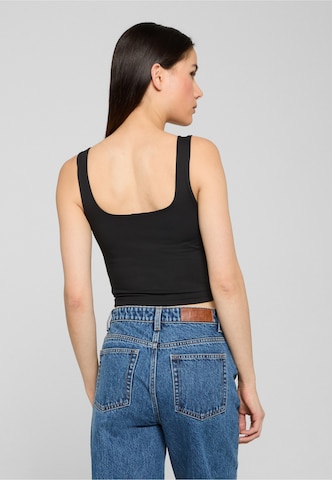 Haut Urban Classics en noir