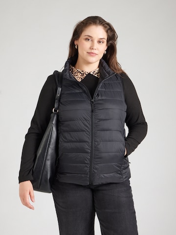 Gilet 'CARTAHIA' di ONLY Carmakoma in nero: frontale
