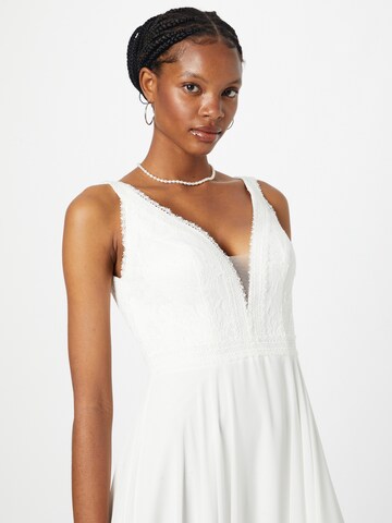 MAGIC BRIDE Βραδινό φόρεμα σε λευκό
