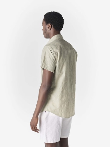 KOROSHI - Ajuste regular Camisa en verde