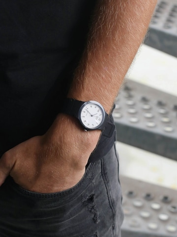 CASIO Analoog horloge in Zwart