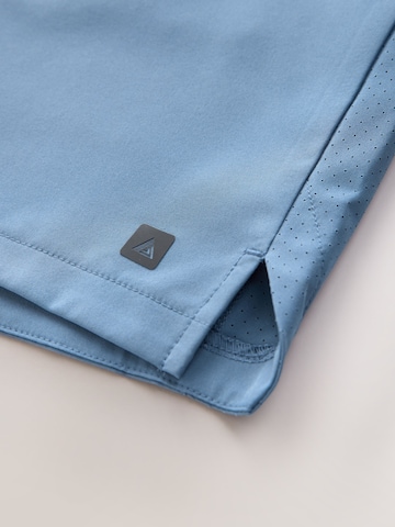 Nextregular Sportske hlače 'Active Gym' - plava boja