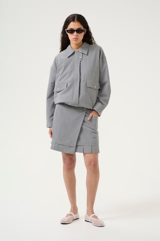 KAREN BY SIMONSEN Between-season jacket 'Ursa' in Grey