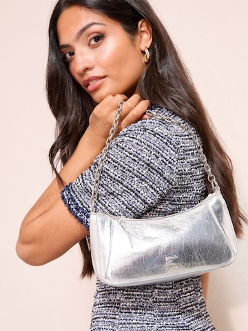 Friends Like These Clutch in Zilver