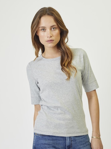 T-shirt 'Granny' co'couture en gris : devant