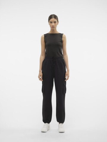 VERO MODA Loose fit Cargo Pants 'Kimberly' in Black