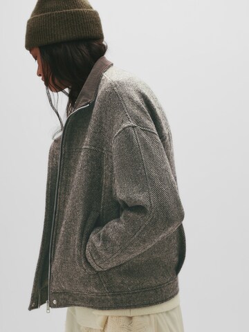 Pull&Bear Tussenjas in Grijs