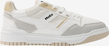 Baskets basses 'Gen2 - Corn' MoEa en blanc : devant