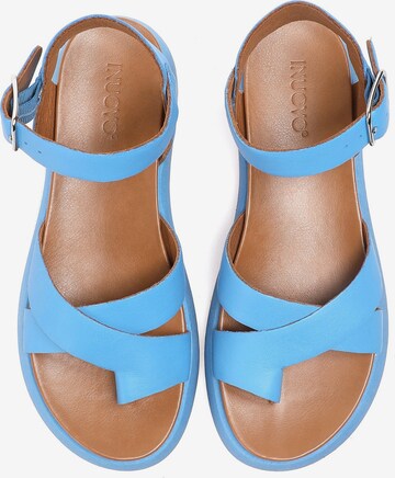 Sandales à lanières INUOVO en bleu