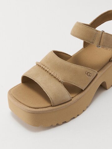 Sandales UGG en beige