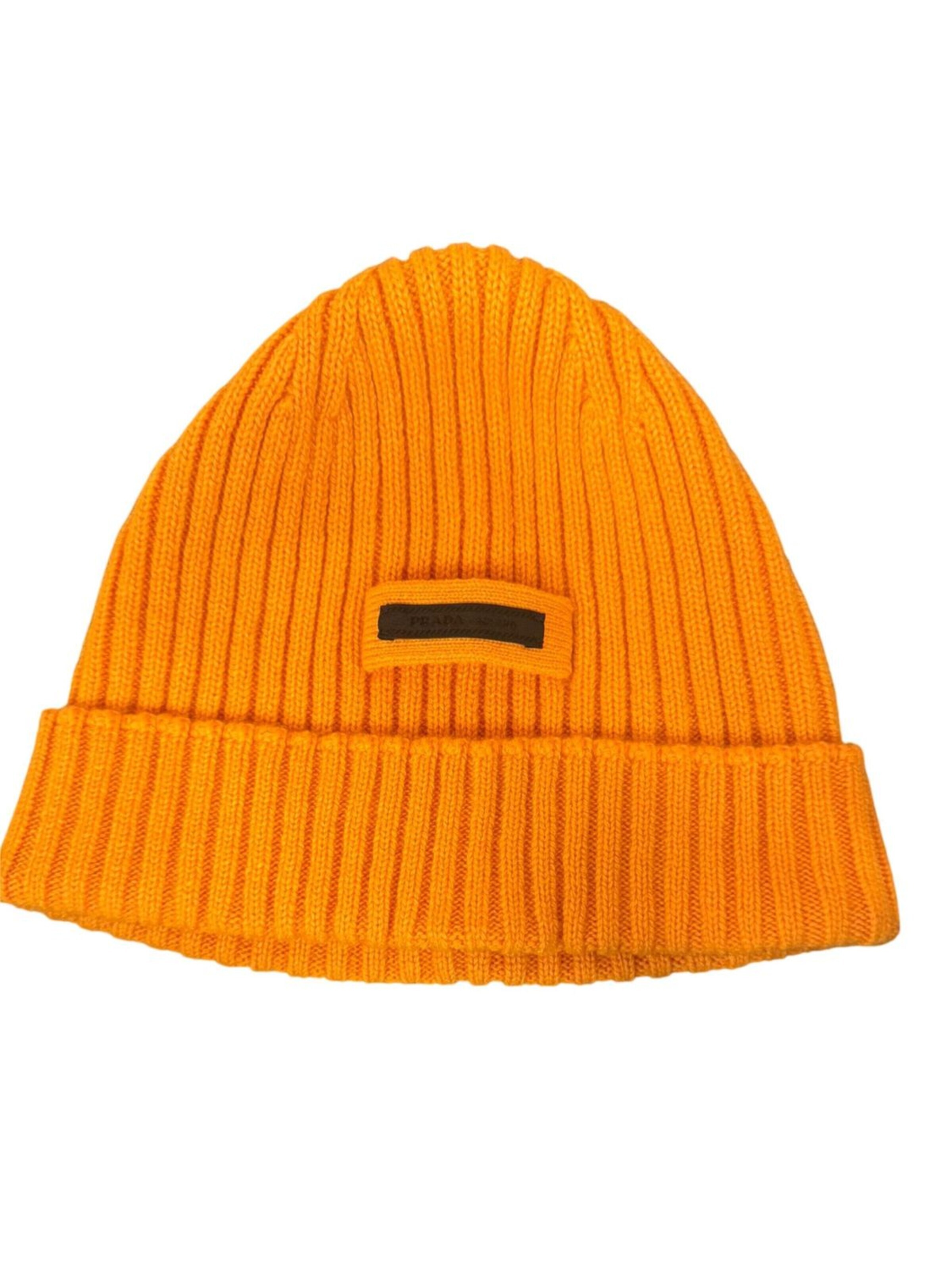 PRADA - Gorra en naranja: frente