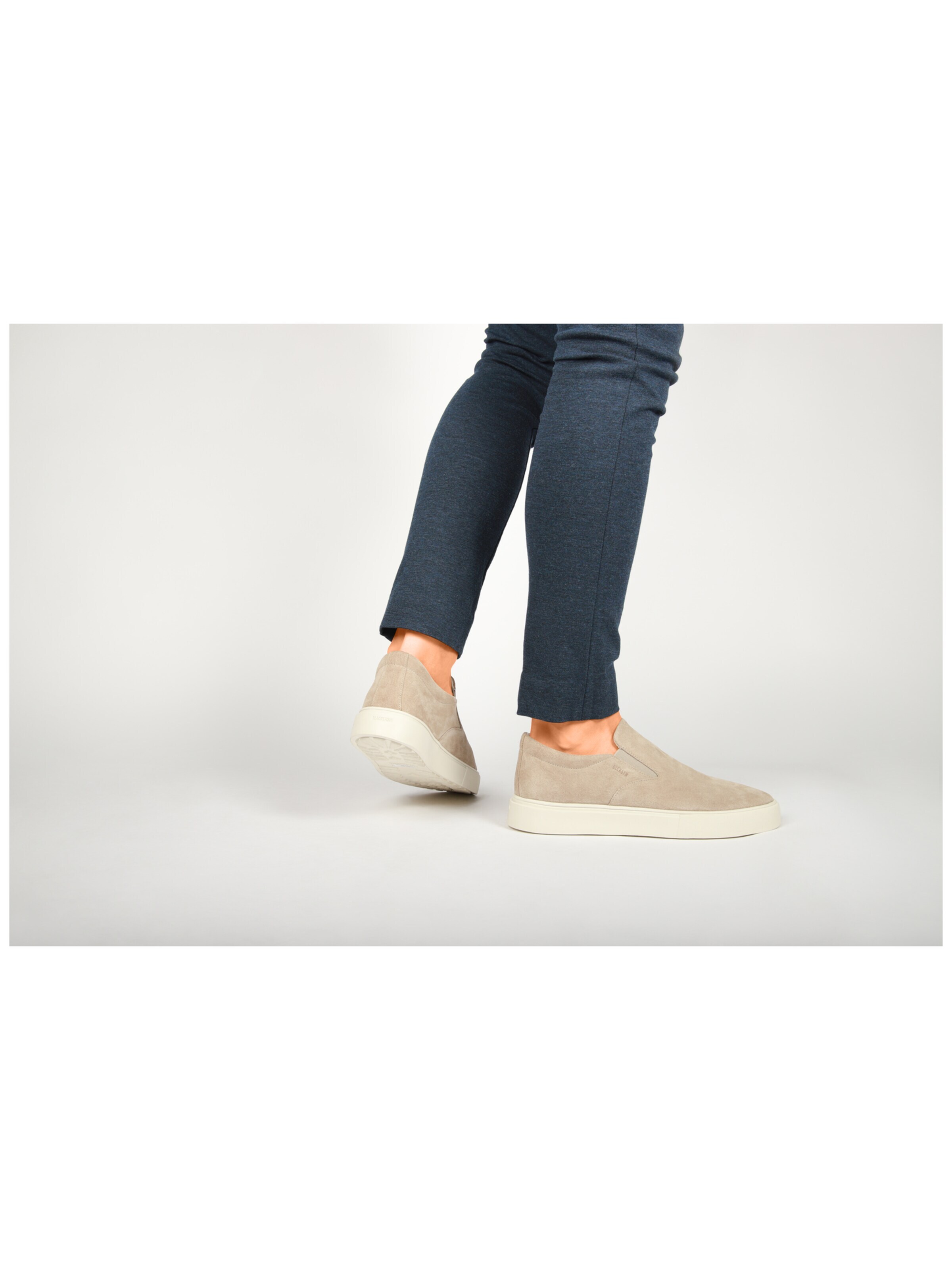 BLACKSTONE - Sapatilhas slip-on 'Ruby Banks DG508' em bege