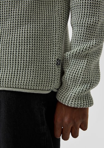 QS Sweater in Green: side