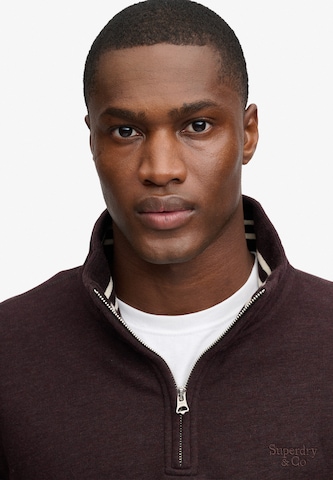 Sweat-shirt 'Essential Serif' Superdry & Co en rouge