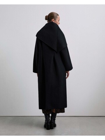 Scalpers Winter coat in Black