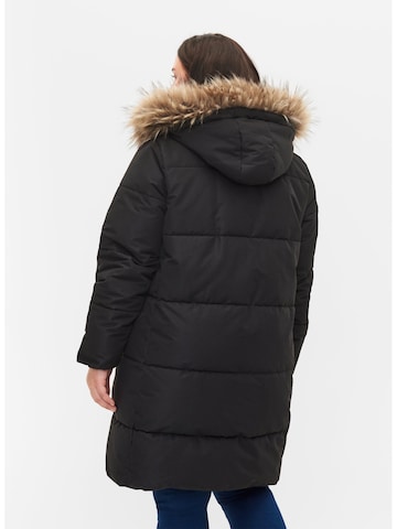 Veste d’hiver 'Luna' Zizzi en noir