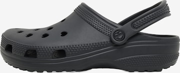 juoda Crocs Klumpės 'Classic': priekis