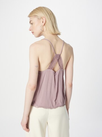 ABOUT YOU Top 'Fabienne' in Pink
