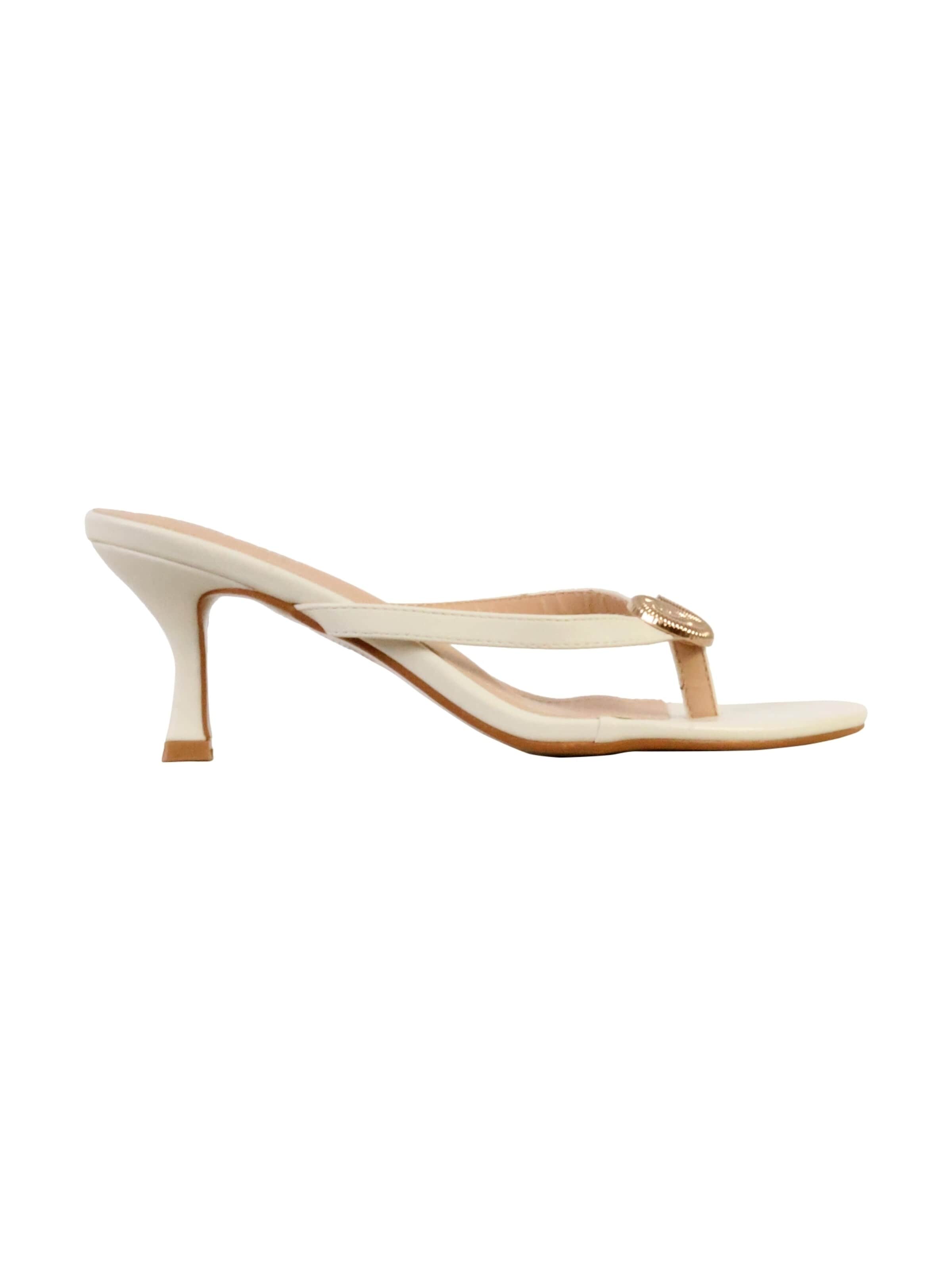 Sandales 'Sandalen mit Absatz' Joia en beige